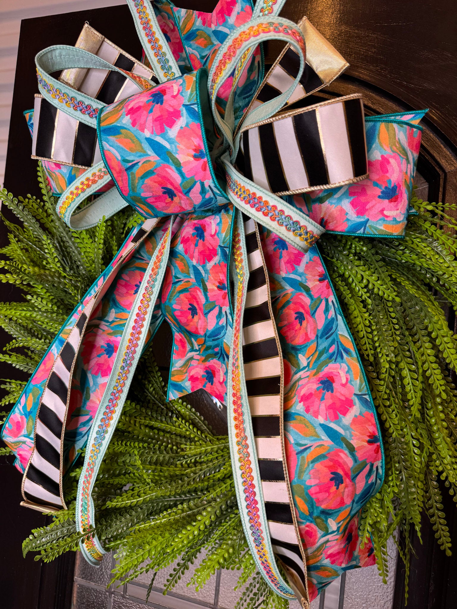 Cabana Bloom Bow on Bead Grass Wreath