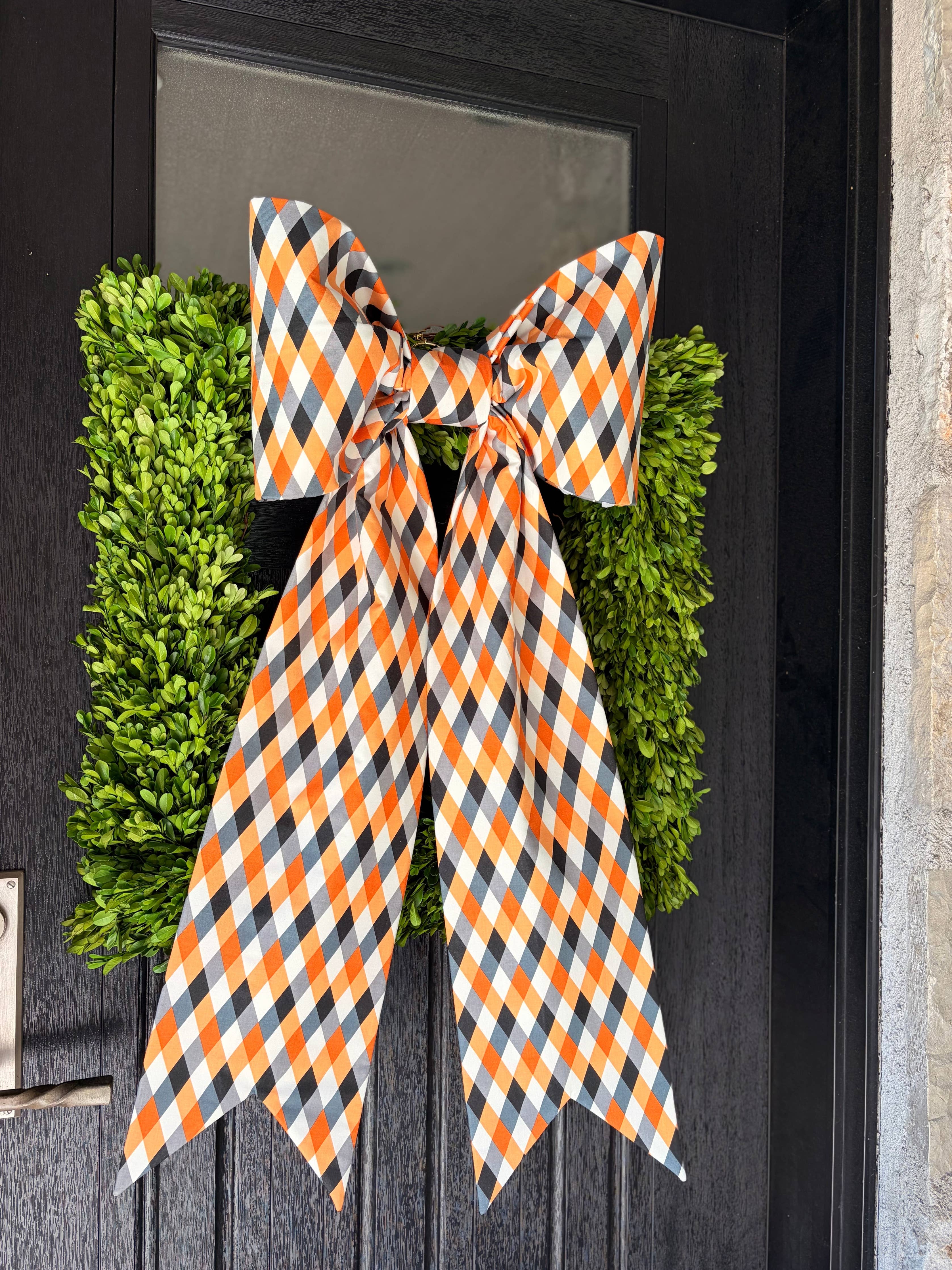 The All Hallows Harlequin Bow
