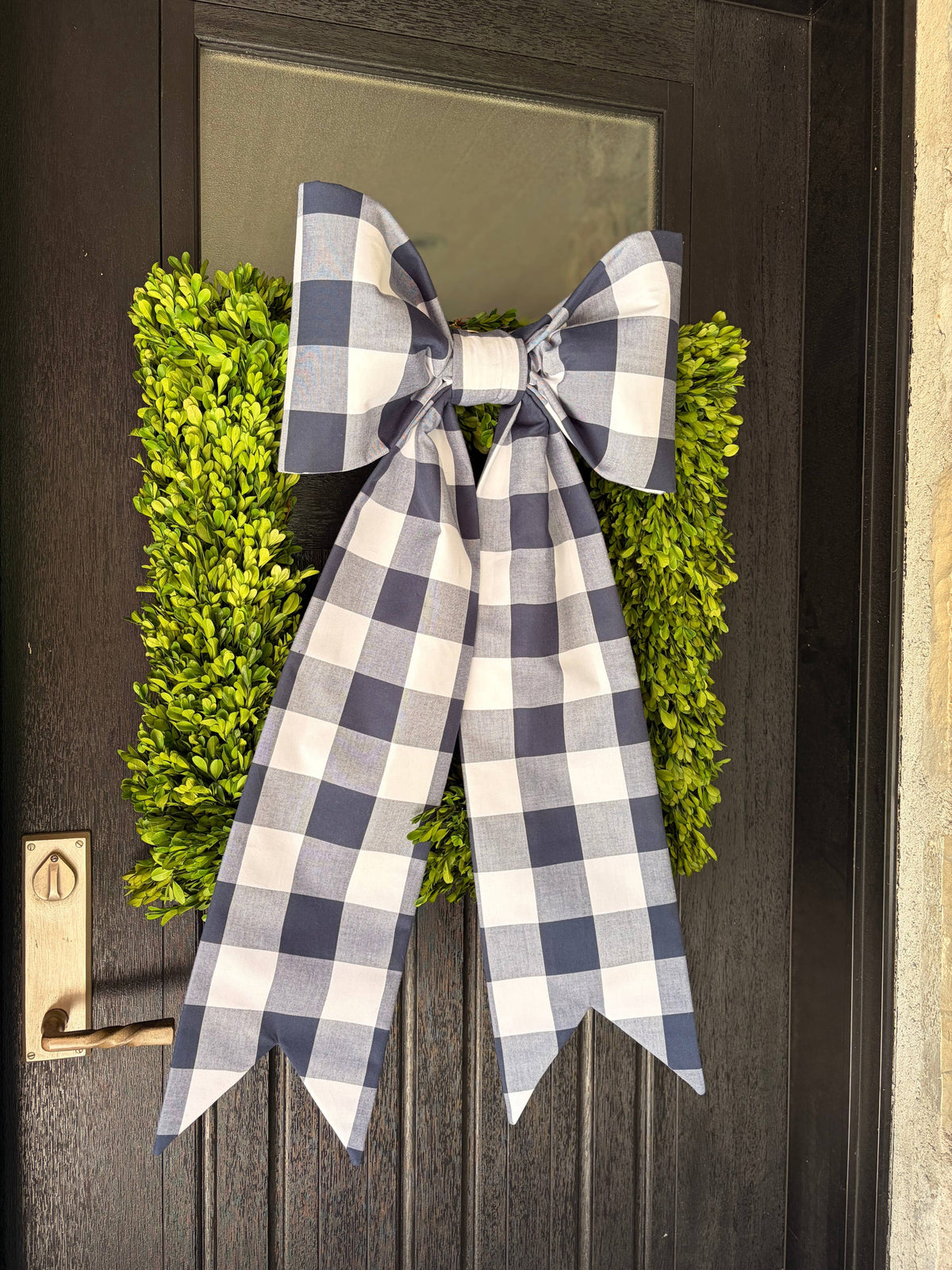 The Blue Manor Check Bow