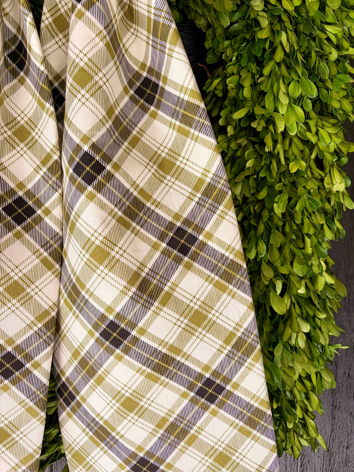 The Olivewood Tartan Bow