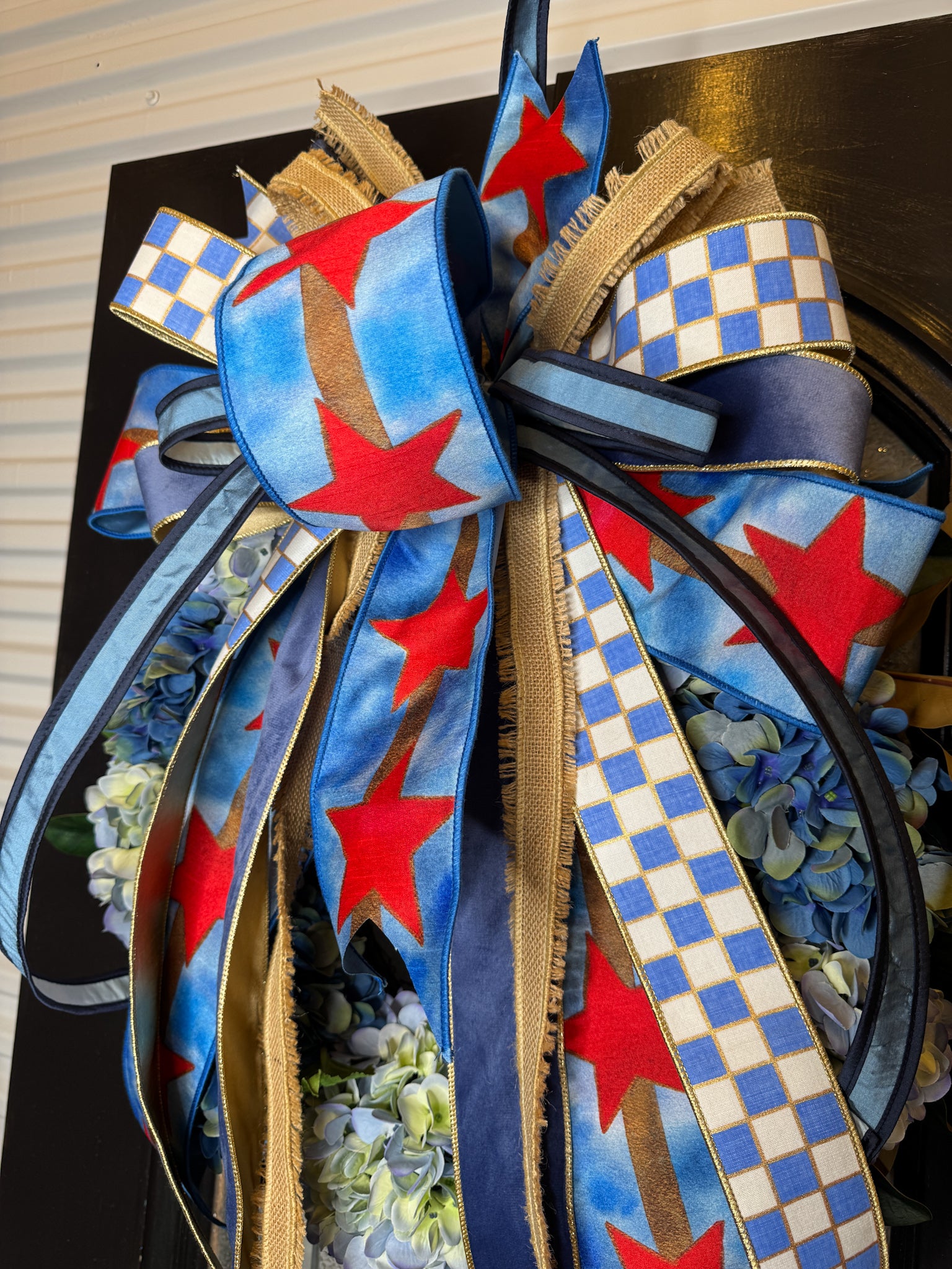 Grand Glory Bow and Hydrangea Wreath