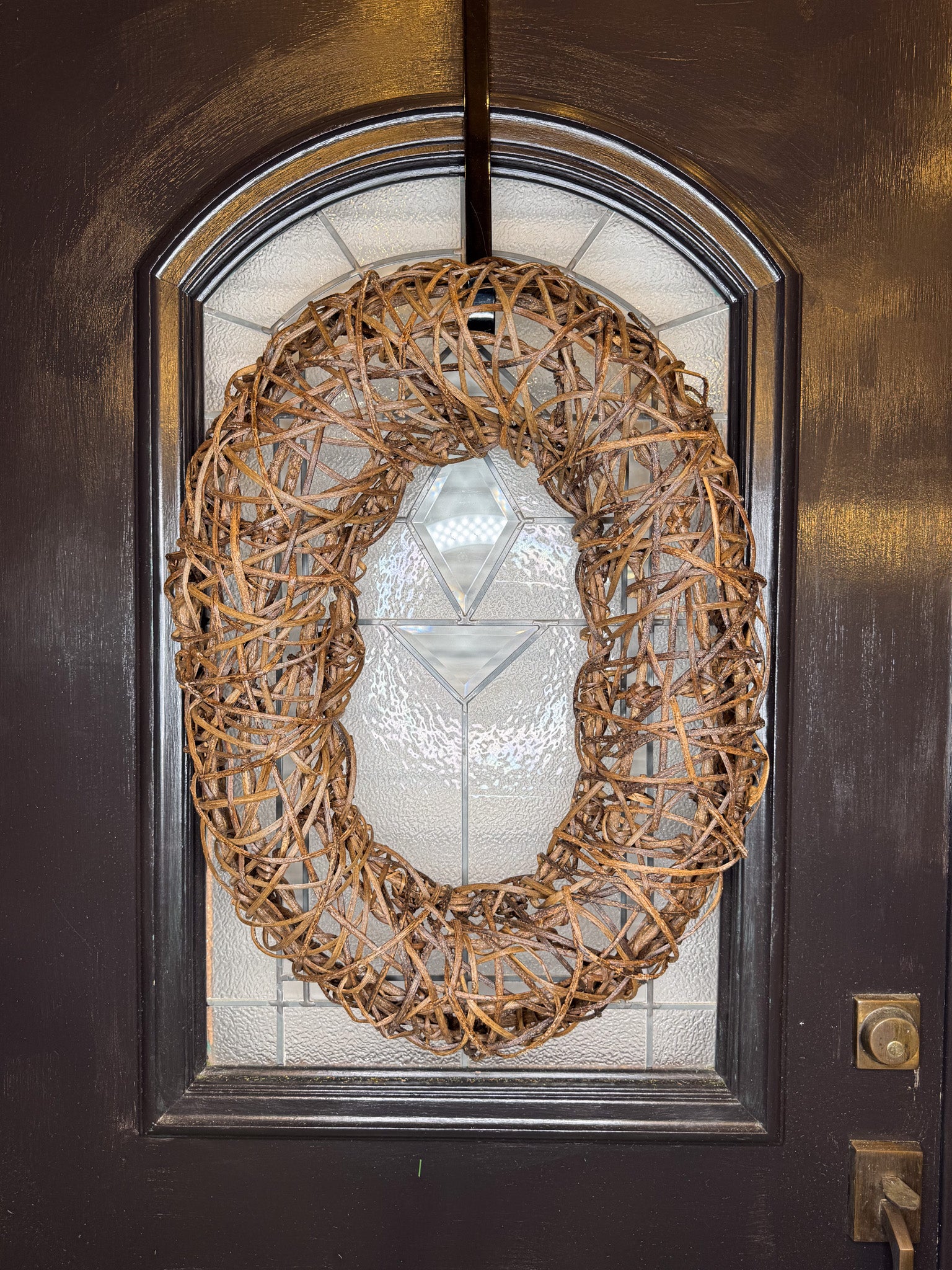 28.5" Oval Wicker Wreath