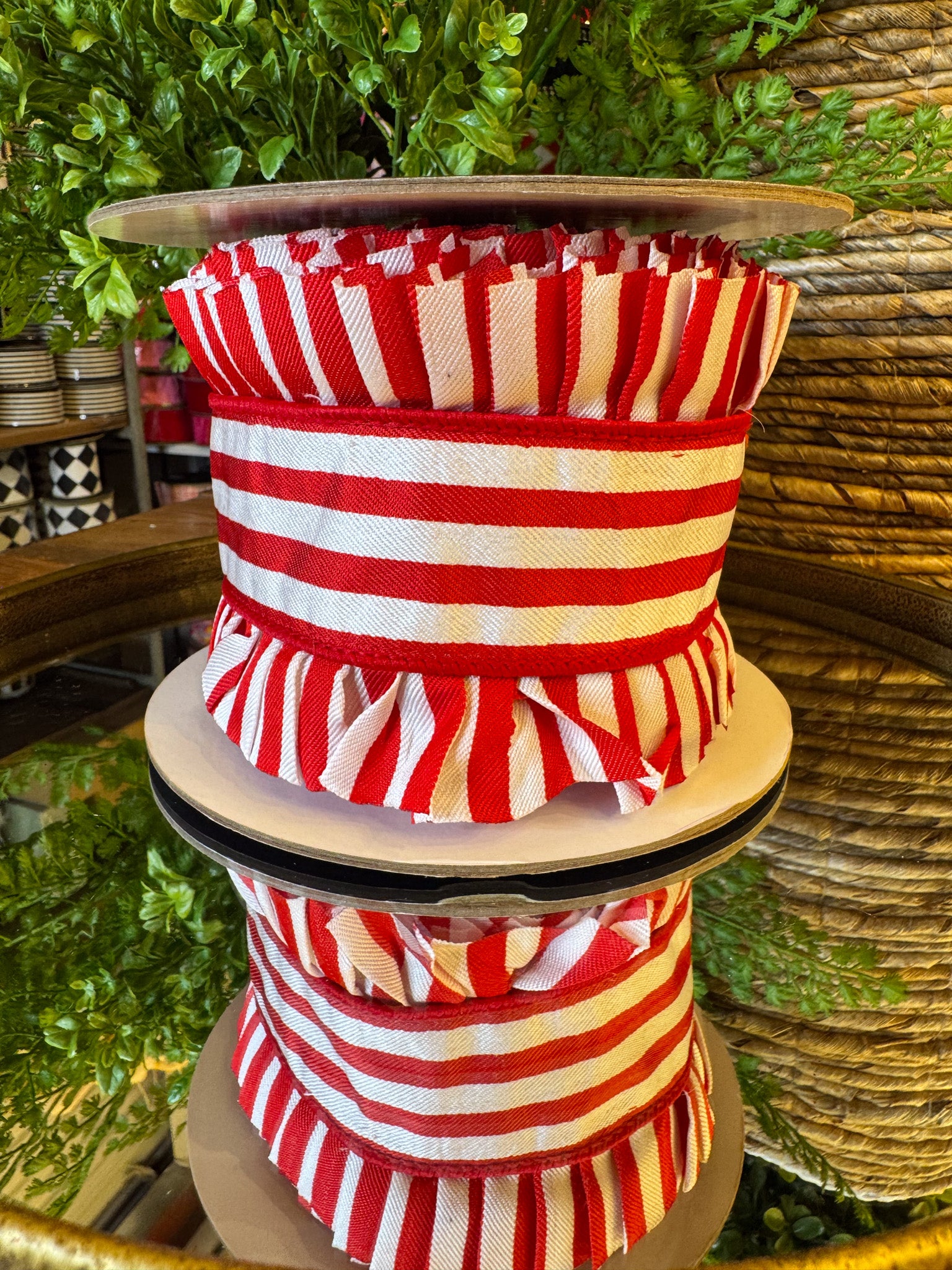 Candy Stripe Ruffle Ribbon (Red)