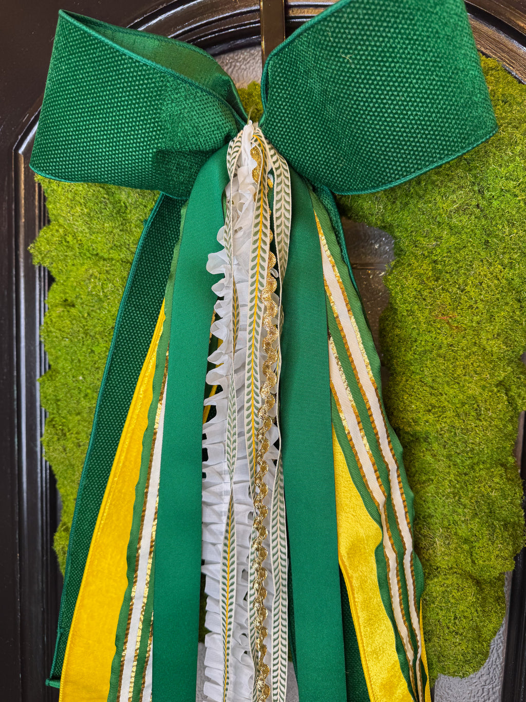 Green & Gold Game Day Long Bow