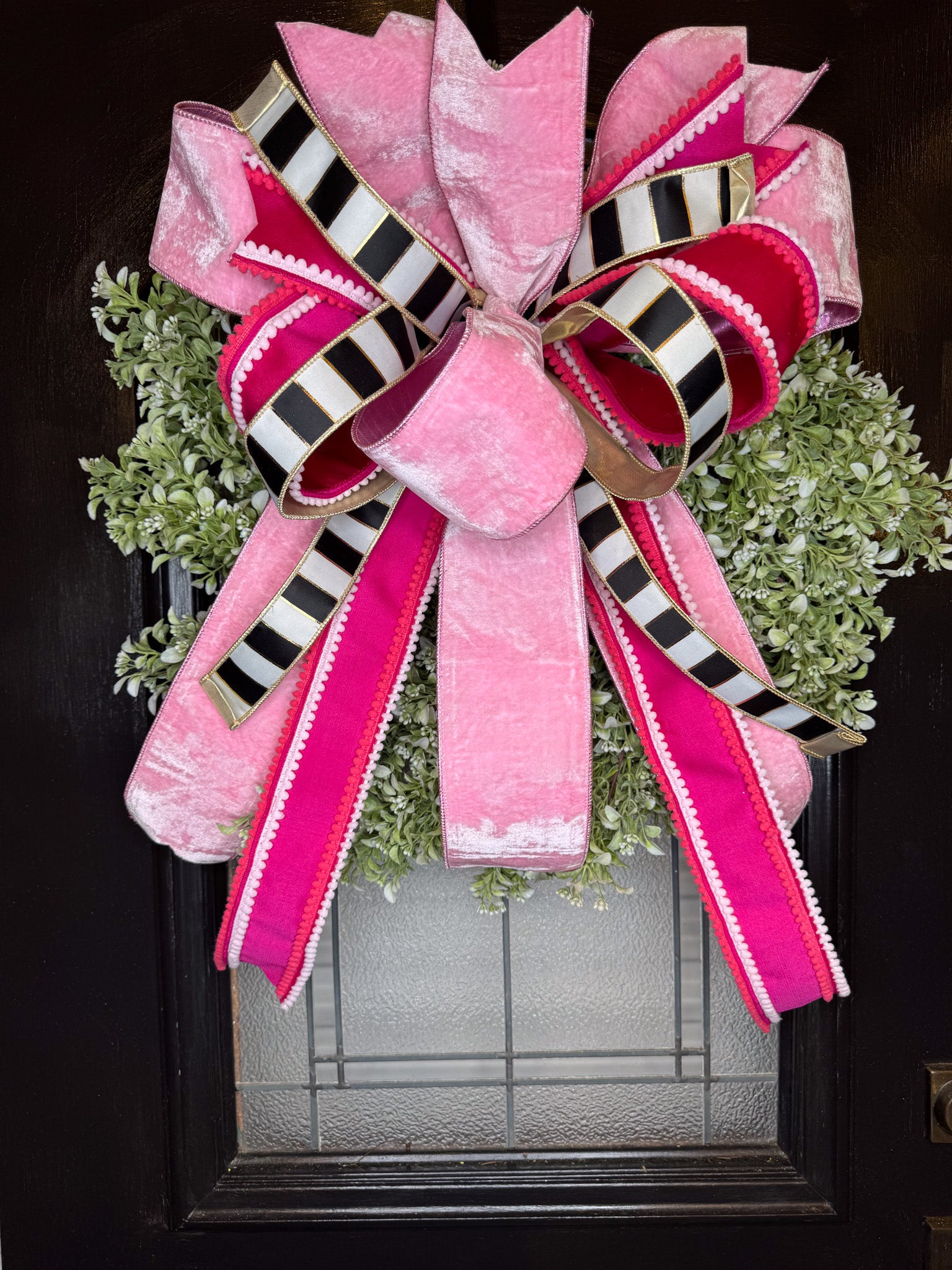 Pretty In Pink Bow